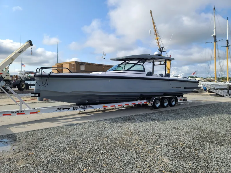 Slide: The Image of Axopar 37 Sun Top 2021 - 12