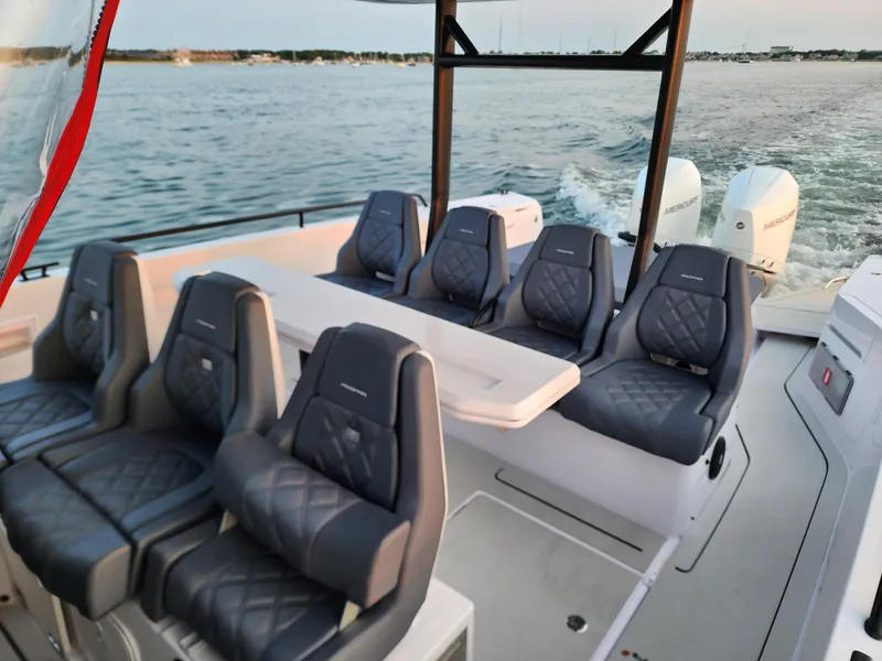 Slide: The Image of Axopar 37 Sun Top 2021 - 27