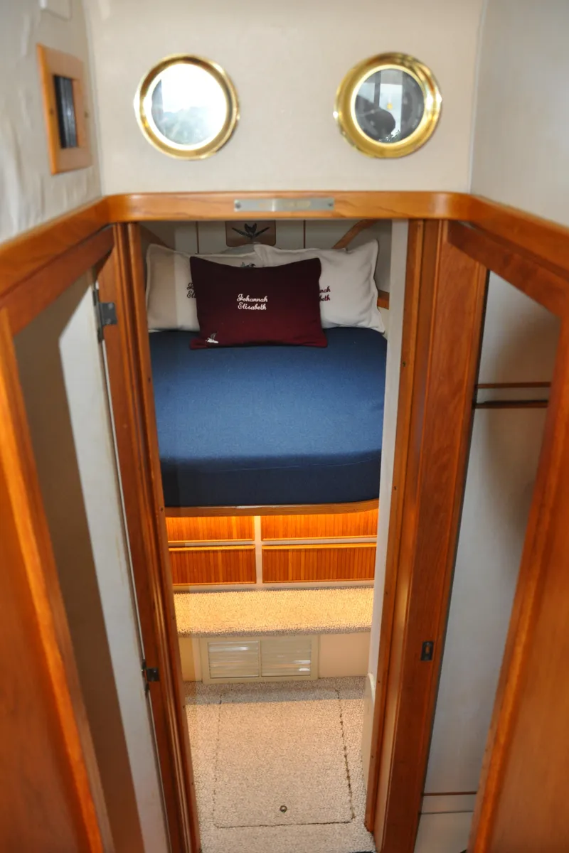 Slide: The Image of Bertram 37 Convertible 1987 - 53