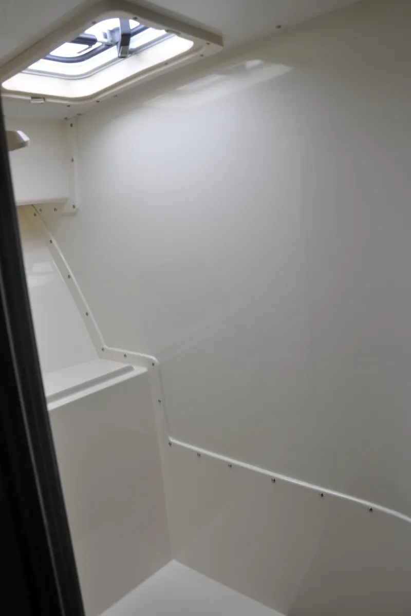 Slide: The Image of Bertram 37 Convertible 1987 - 64