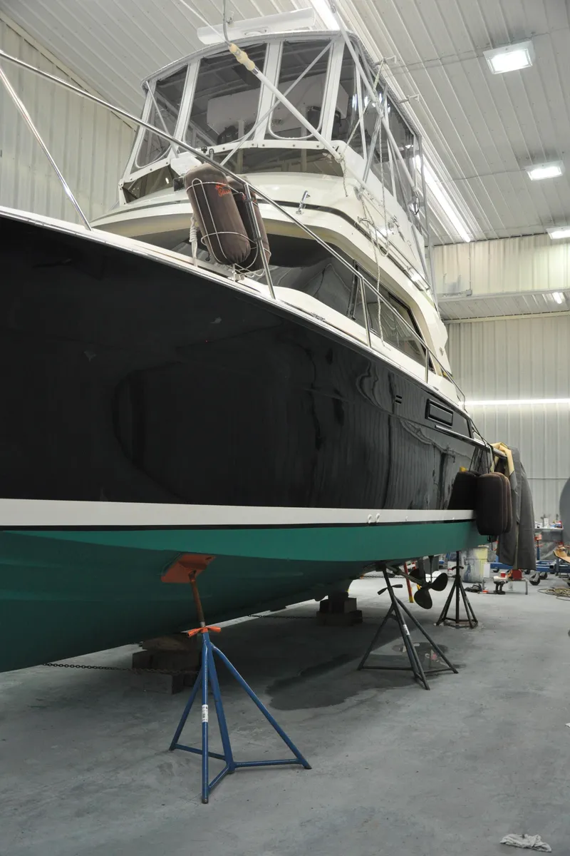 Slide: The Image of Bertram 37 Convertible 1987 - 80