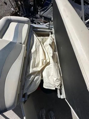 Slide: The Image of Bennington 2275RL 2003 - 11