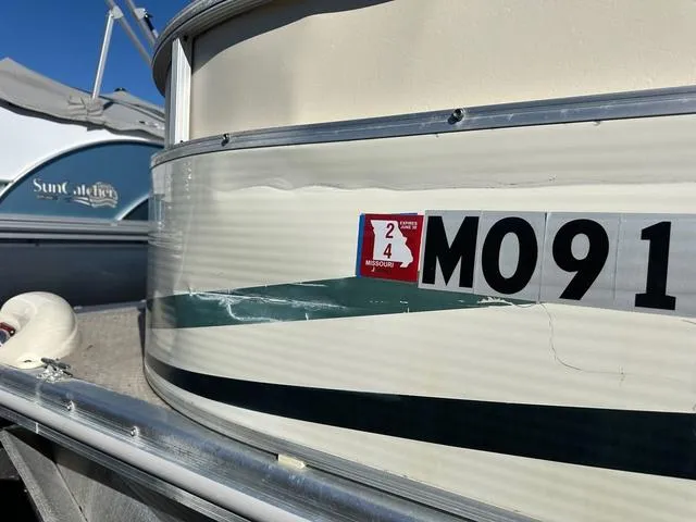 Slide: The Image of Bennington 2275RL 2003 - 5