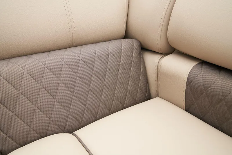 Slide: The Image of 2024 Sun Tracker Party Barge 22 XP3 beige and brown quilted seating. - 21