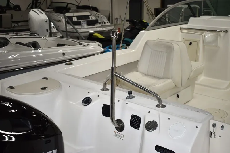 Slide: The Image of Boston Whaler 210 Ventura Dual Console 2003 - 18