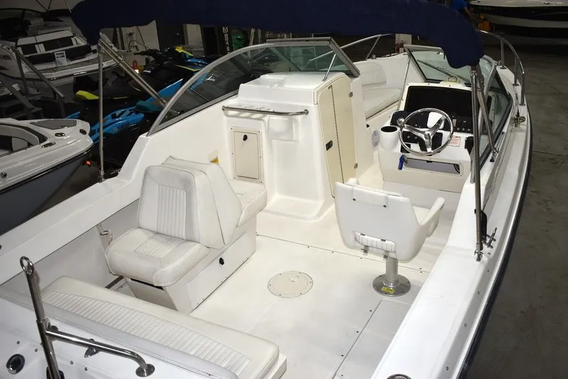 Slide: The Image of Boston Whaler 210 Ventura Dual Console 2003 - 20
