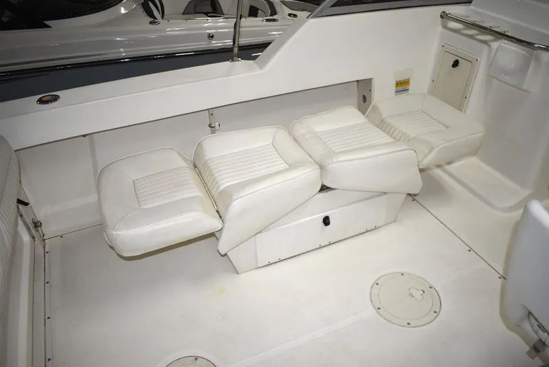 Slide: The Image of Boston Whaler 210 Ventura Dual Console 2003 - 42