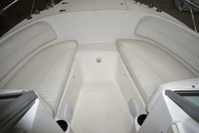 Slide: The Image of Boston Whaler 210 Ventura Dual Console 2003 - 63