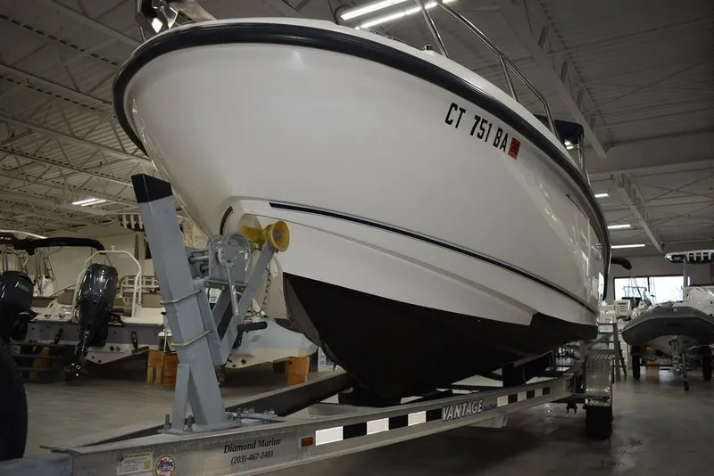 Slide: The Image of Boston Whaler 210 Ventura Dual Console 2003 - 73