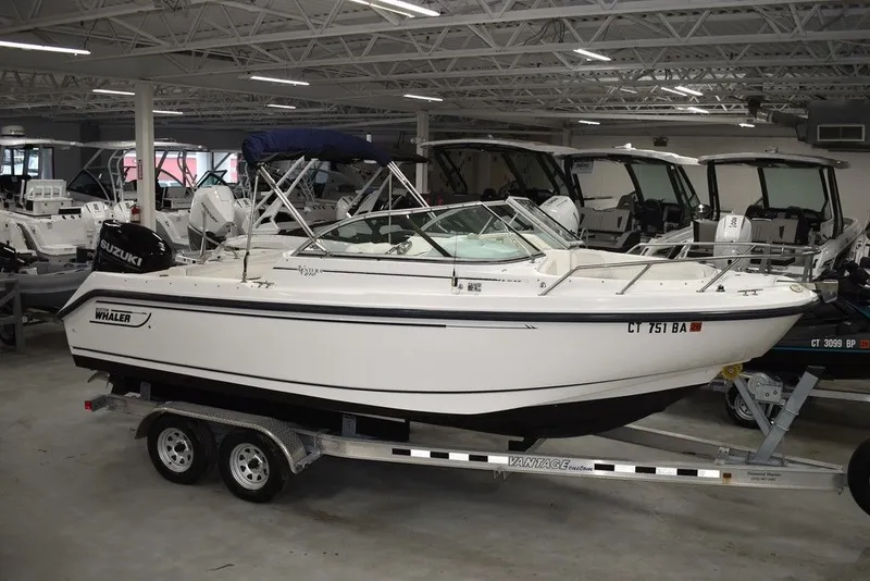 Slide: The Image of Boston Whaler 210 Ventura Dual Console 2003 - 8