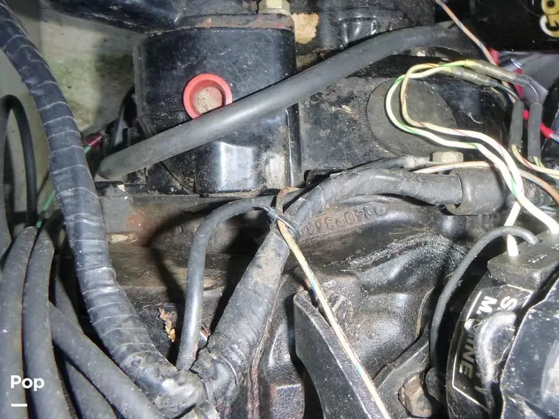 Slide: The Image of 1988 Wellcraft ST Tropez 3200 for sale in Meredith, NH - 21