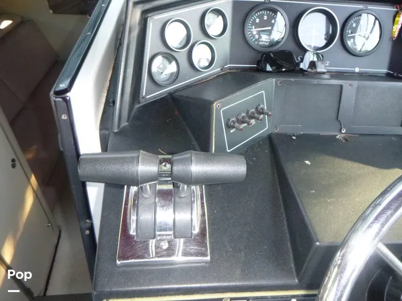 Slide: The Image of 1988 Wellcraft ST Tropez 3200 for sale in Meredith, NH - 28