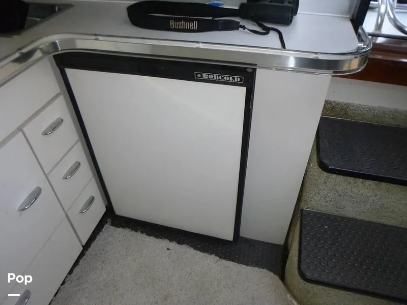 Slide: The Image of 1988 Wellcraft ST Tropez 3200 for sale in Meredith, NH - 58