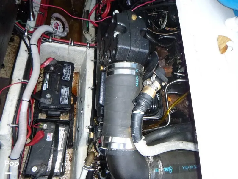 Slide: The Image of 1988 Wellcraft ST Tropez 3200 for sale in Meredith, NH - 9