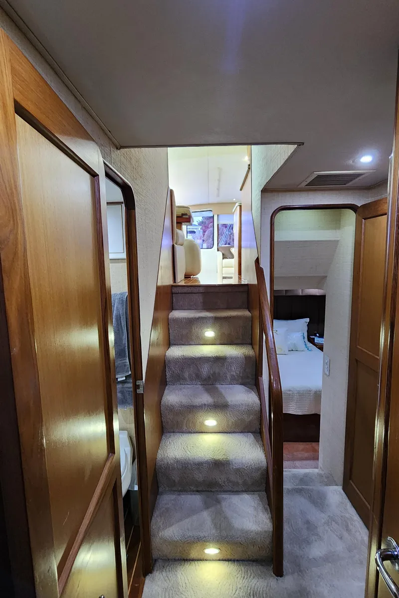 Slide: The Image of Ocean 56 Super Sport 2001 - 52