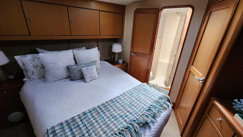 Slide: The Image of Ocean 56 Super Sport 2001 - 65