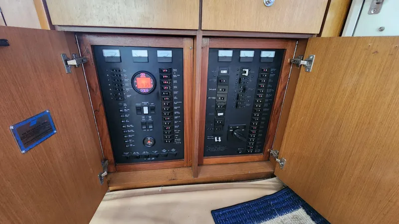 Slide: The Image of Ocean 56 Super Sport 2001 - 84