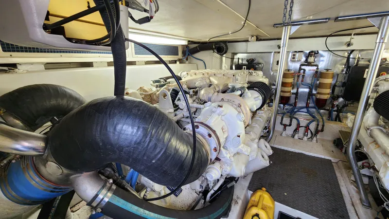 Slide: The Image of Ocean 56 Super Sport 2001 - 86