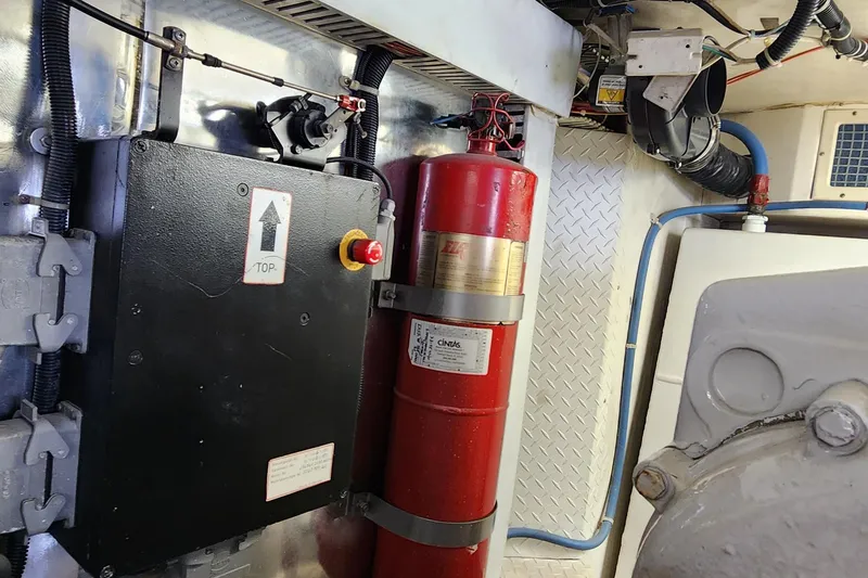 Slide: The Image of Ocean 56 Super Sport 2001 - 96