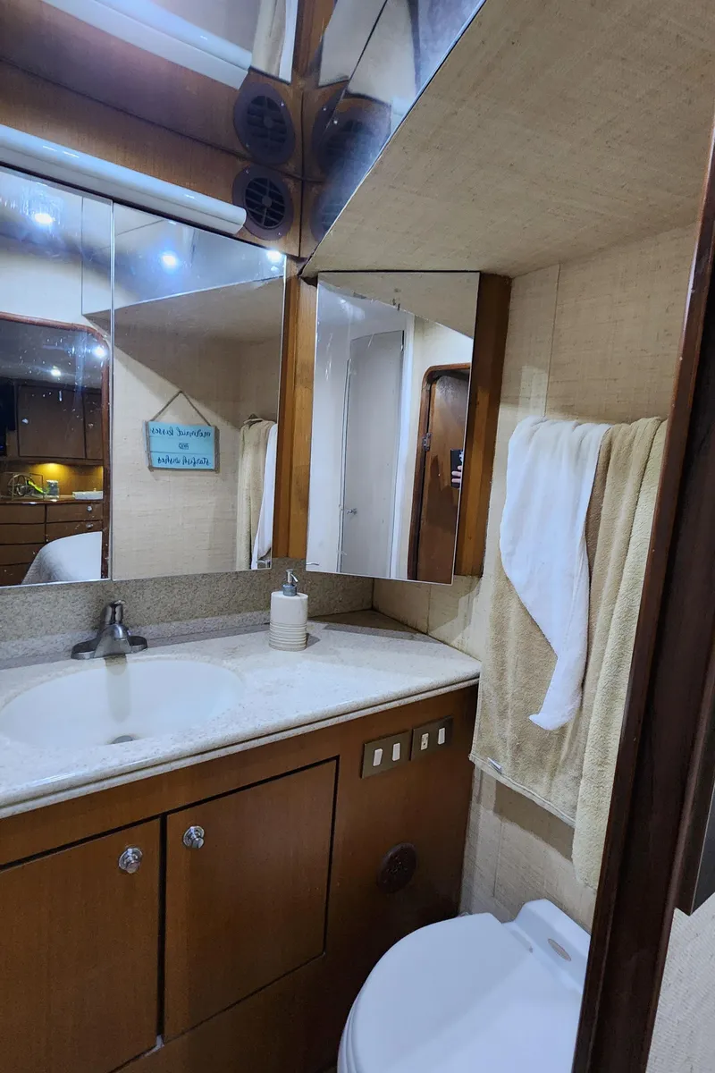 Slide: The Image of Ocean Yachts 56 Super Sport 2001 - 59