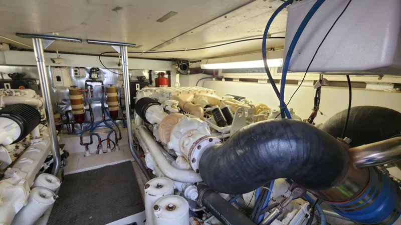 Slide: The Image of Ocean Yachts 56 Super Sport 2001 - 88