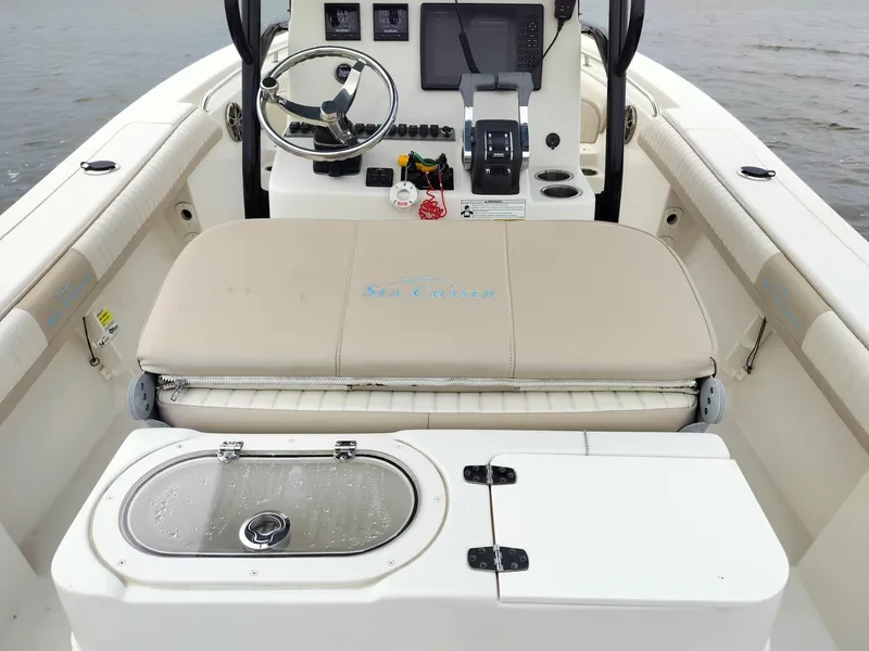 Slide: The Image of Sea Chaser 24 HFC 2017 - 102