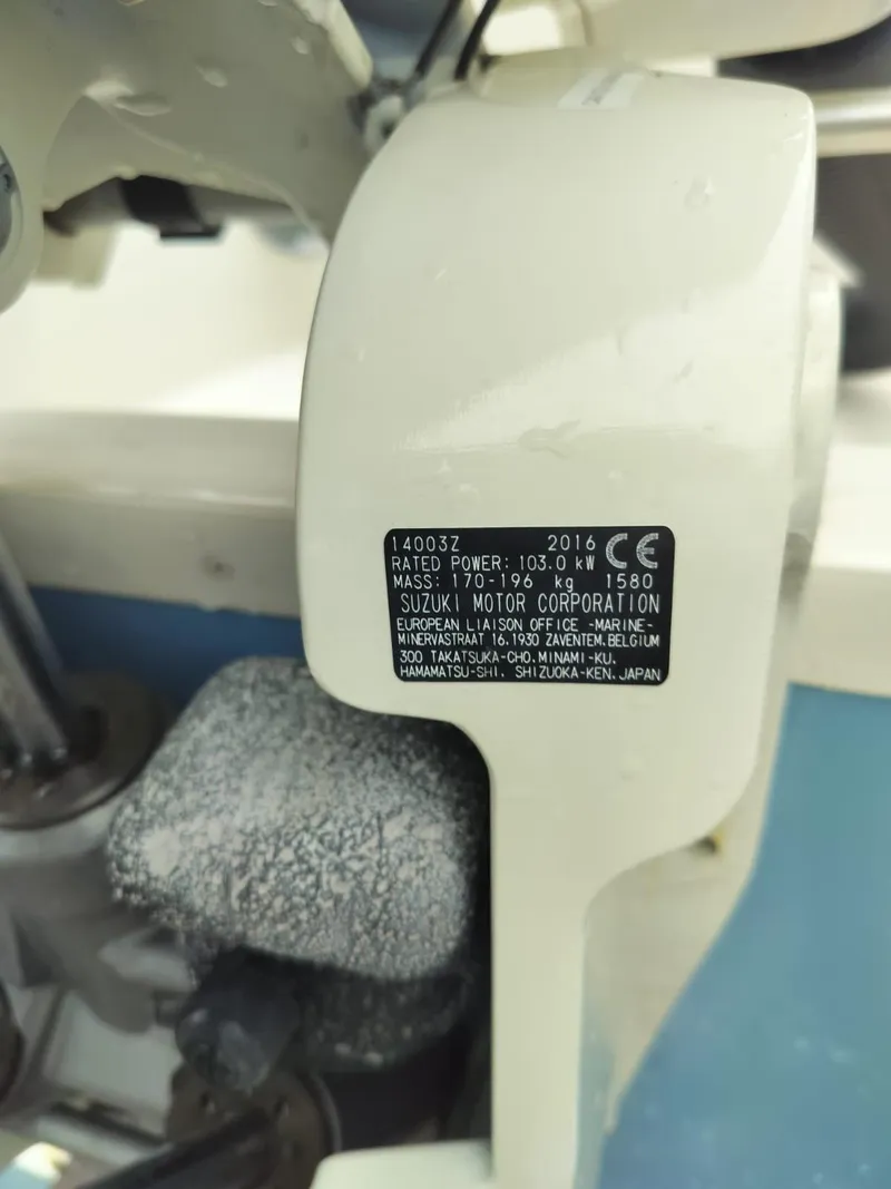 Slide: The Image of 2017 Sea Chaser 24 HFC Suzuki motor label close-up. - 41