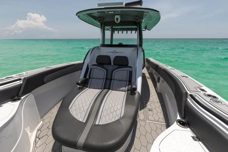 Slide: The Image of 2022 39 Fountain CC Miss Conduct Bow Seating - 4