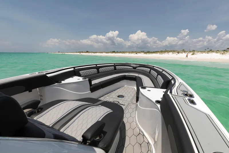 Slide: The Image of 2022 39 Fountain CC Miss Conduct Bow Seating - 5