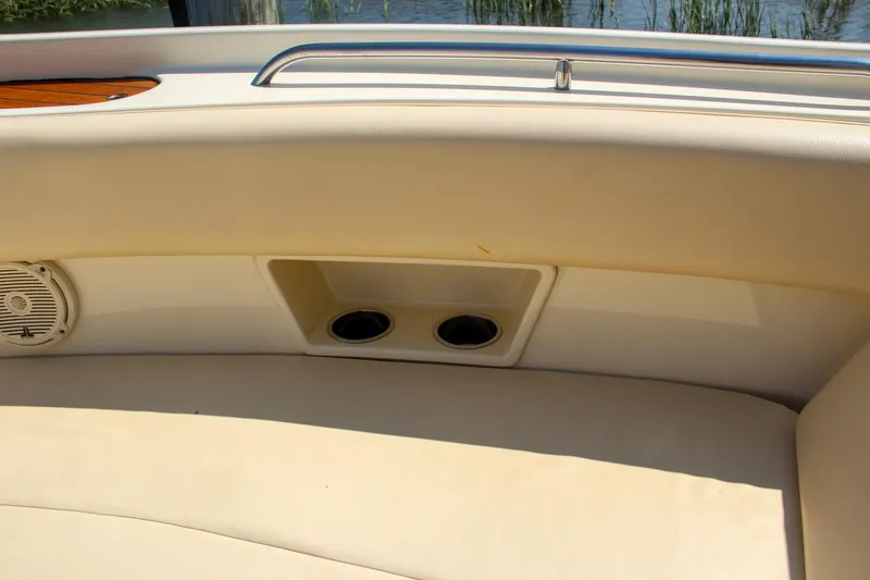 Slide: The Image of Chris-Craft Calypso 30 2017 - 53