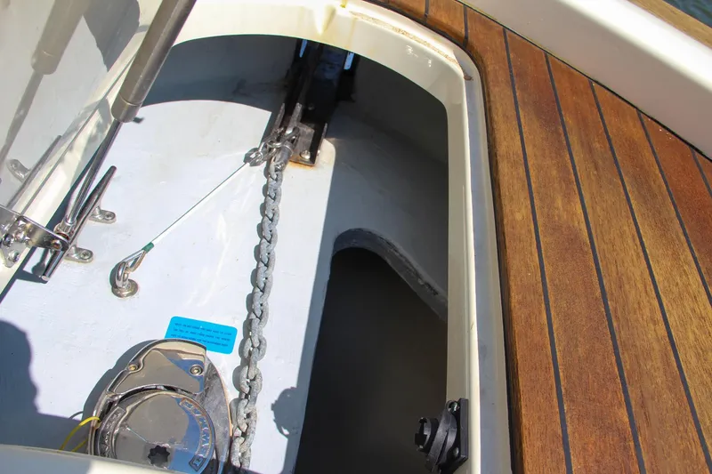 Slide: The Image of Chris-Craft Calypso 30 2017 - 56