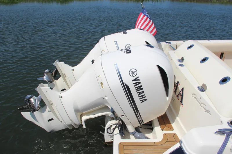 Slide: The Image of Chris-Craft Calypso 30 2017 - 72