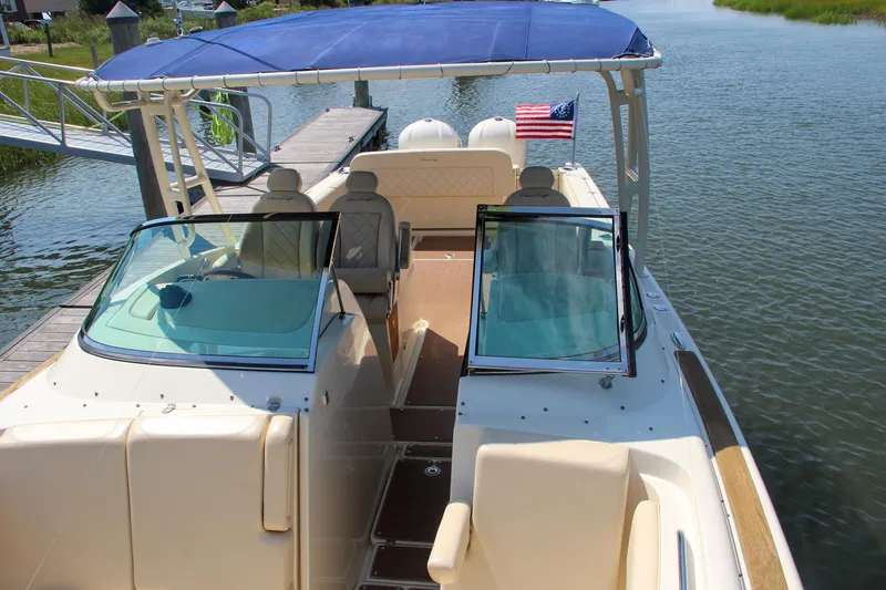 Slide: The Image of Chris-Craft Calypso 30 2017 - 79