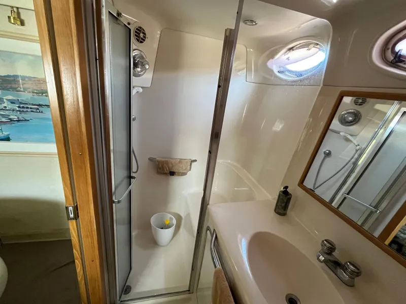 Slide: The Image of Sea Ray 420 Aft Cabin 1997 - 50