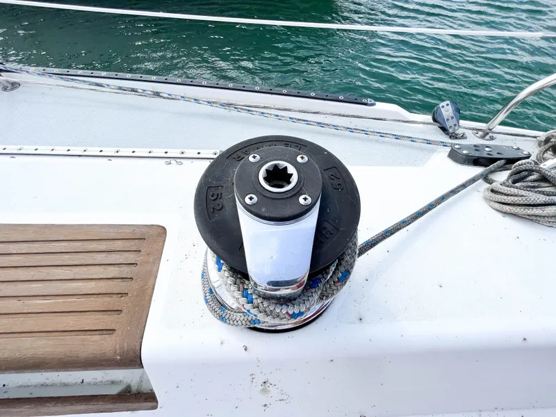 Slide: The Image of Catalina 42 1989 - 16