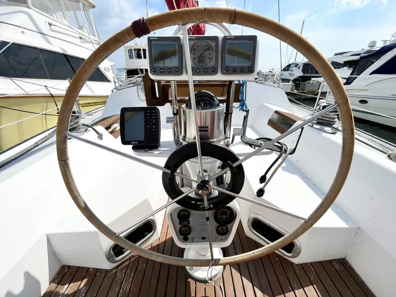 Slide: The Image of Catalina 42 1989 - 19