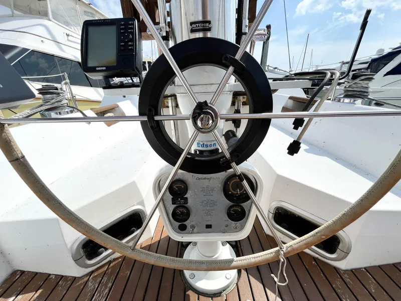 Slide: The Image of Catalina 42 1989 - 23