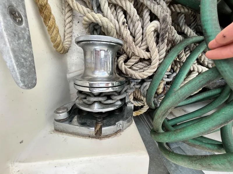 Slide: The Image of Catalina 42 1989 - 26