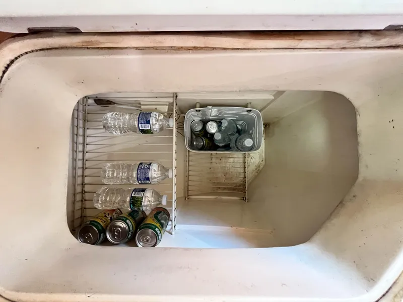 Slide: The Image of Catalina 42 1989 - 40