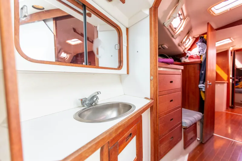 Slide: The Image of Catalina 42 1989 - 56