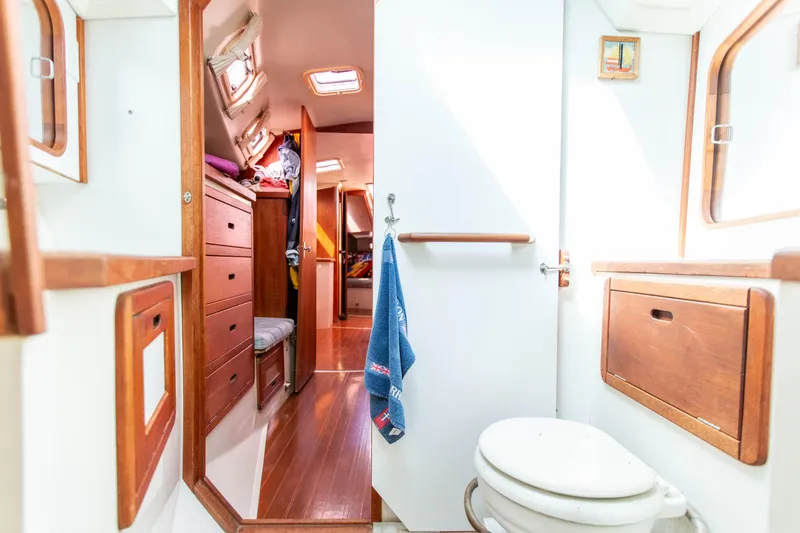 Slide: The Image of Catalina 42 1989 - 59