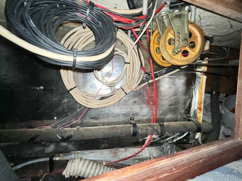 Slide: The Image of Catalina 42 1989 - 63