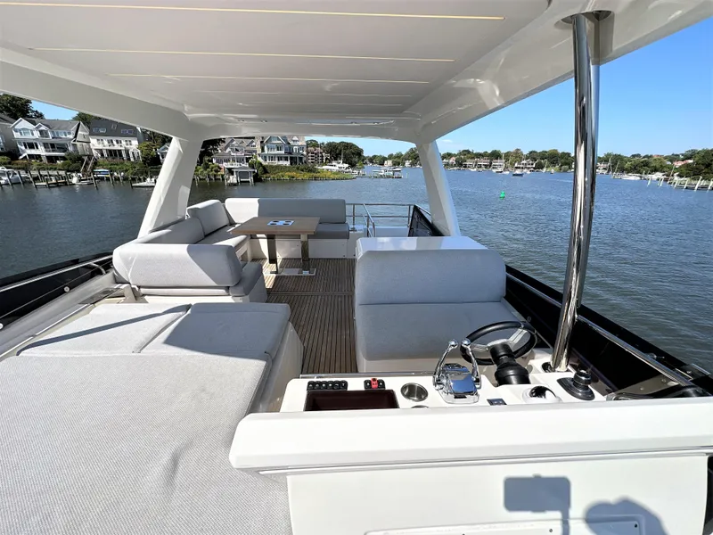 Slide: The Image of 2022 Prestige Yachts 590 Fly - 17