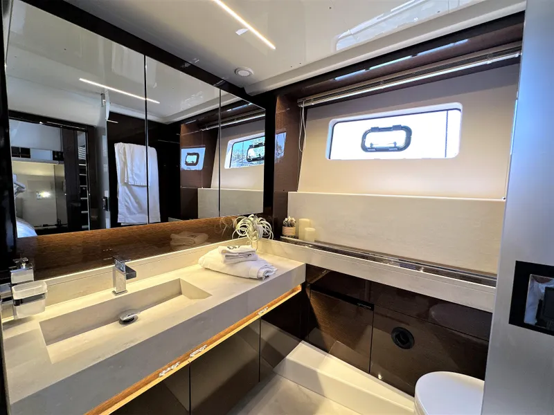Slide: The Image of 2022 Prestige Yachts 590 Fly - 78