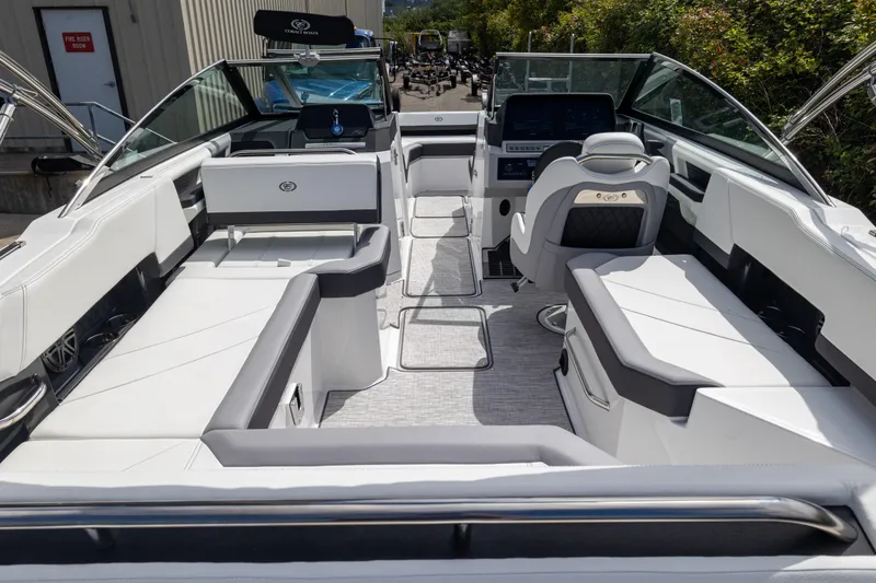 Slide: The Image of Cobalt R6 2024 - 3