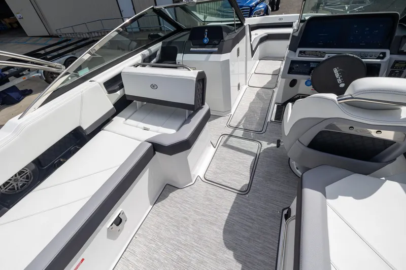 Slide: The Image of Cobalt R6 2024 - 9