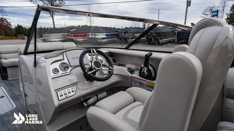 Slide: The Image of Crest Continental 250 SLS 2023 - 7