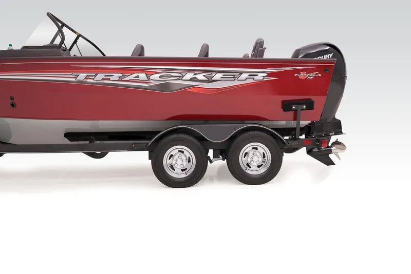 Slide: The Image of Tracker Targa V-19 Combo - 75