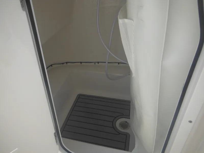 Slide: The Image of Tidewater 220 LXF 2024 - 53