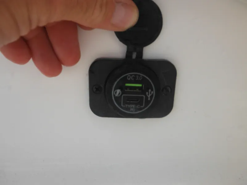 Slide: The Image of Tidewater 220 LXF 2024 - 63